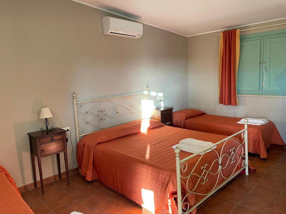 Borgo Nocchiara Hotel Carlentini Bagian luar foto